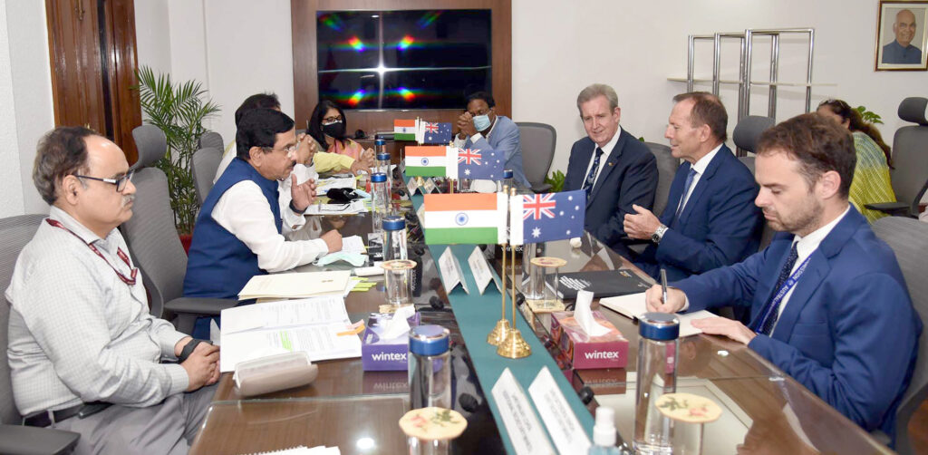 Australian delegation calls on Union Minister Shri Pralhad Joshi
